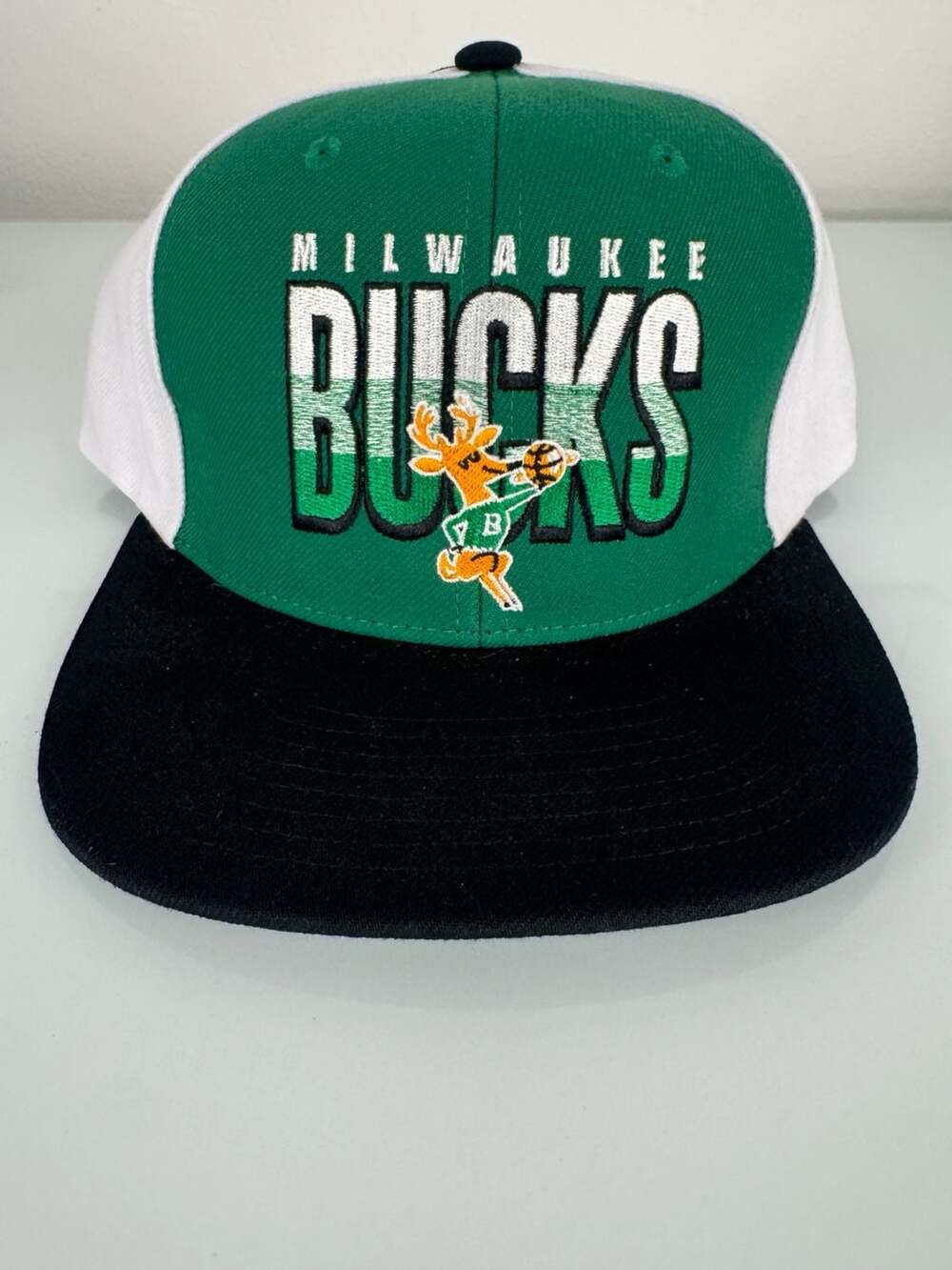Mitchell & Ness Milwaukee Bucks NBA Snapback Hat Cap Green White Black